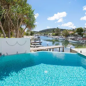 https://9-ravenwood.hotelssunshinecoast.net