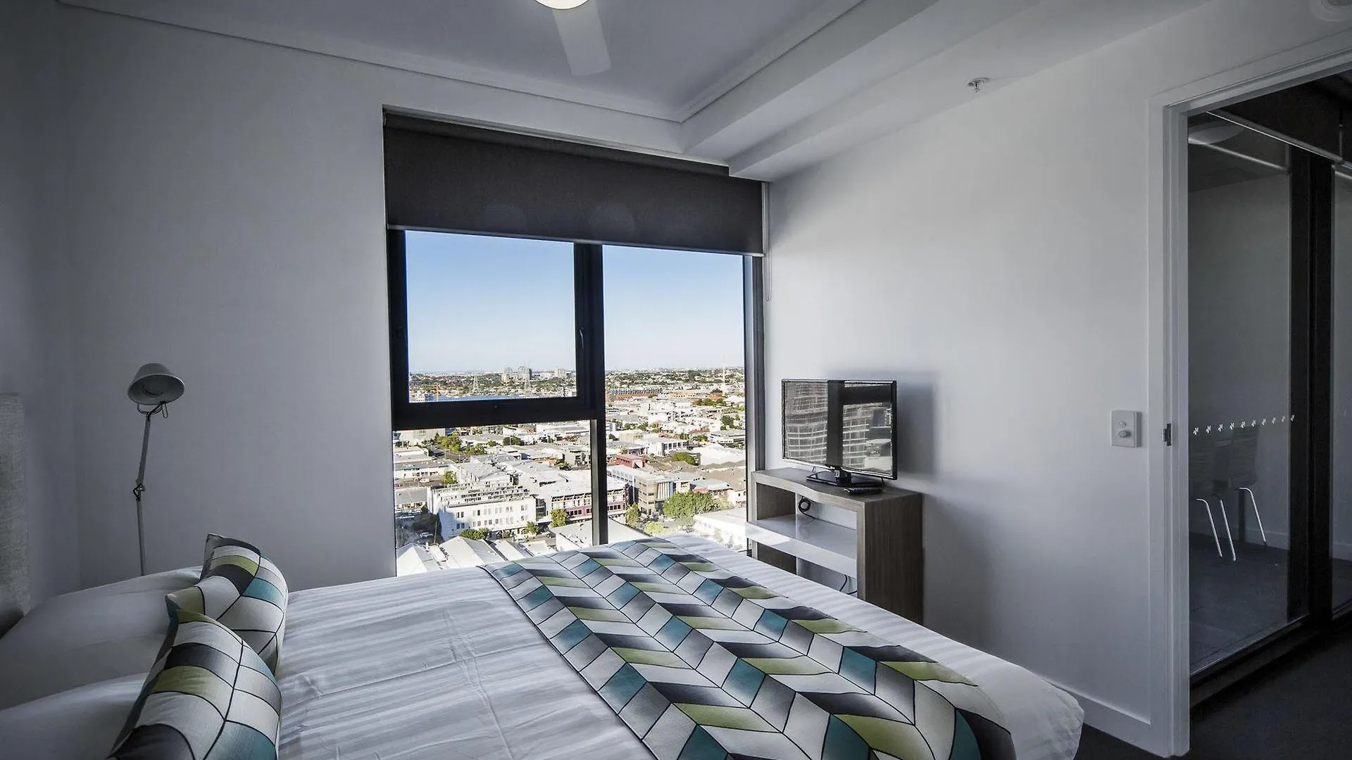 M&A Apartments Brisbane Aparthotel