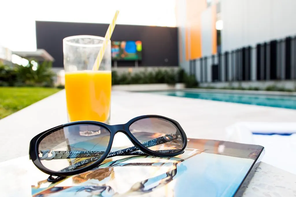 M&A Apartments Brisbane Aparthotel