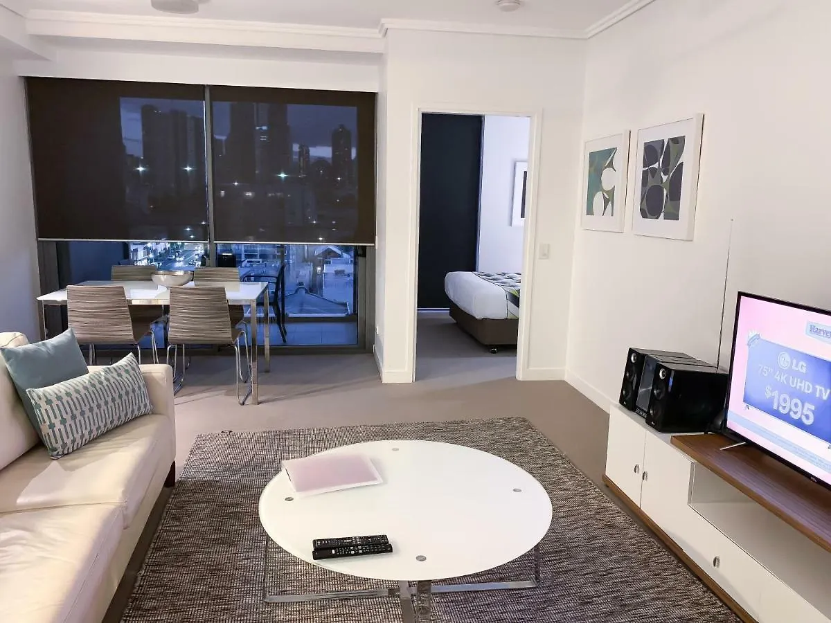 M&A Apartments Brisbane Aparthotel