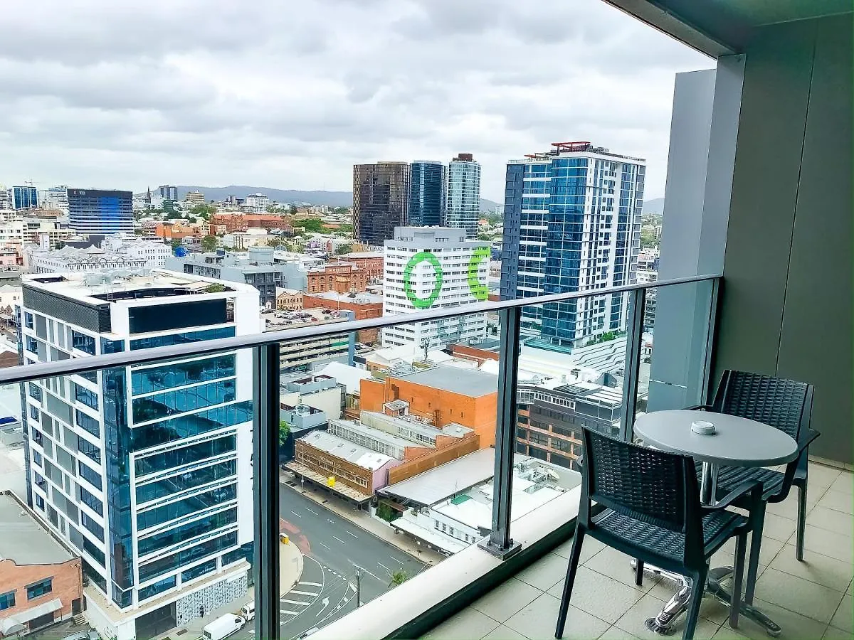 M&A Apartments Brisbane Aparthotel